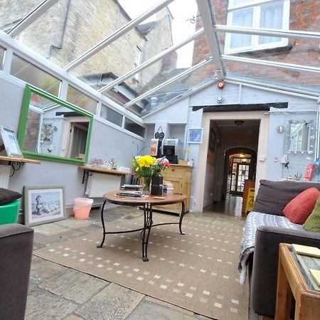 The Witney Guest House Exteriör bild